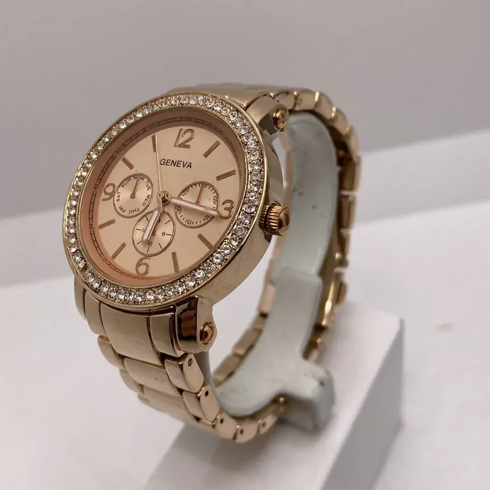 Geneva Womens Gold Tone Quartz Watch New Battery